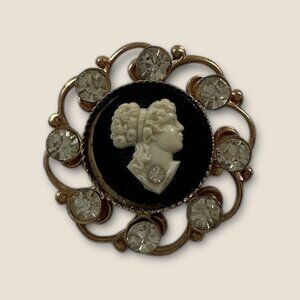 Vintage Gold-Tone Cameo Brooch With Rhinestones & Black Background - Elegant Ant
